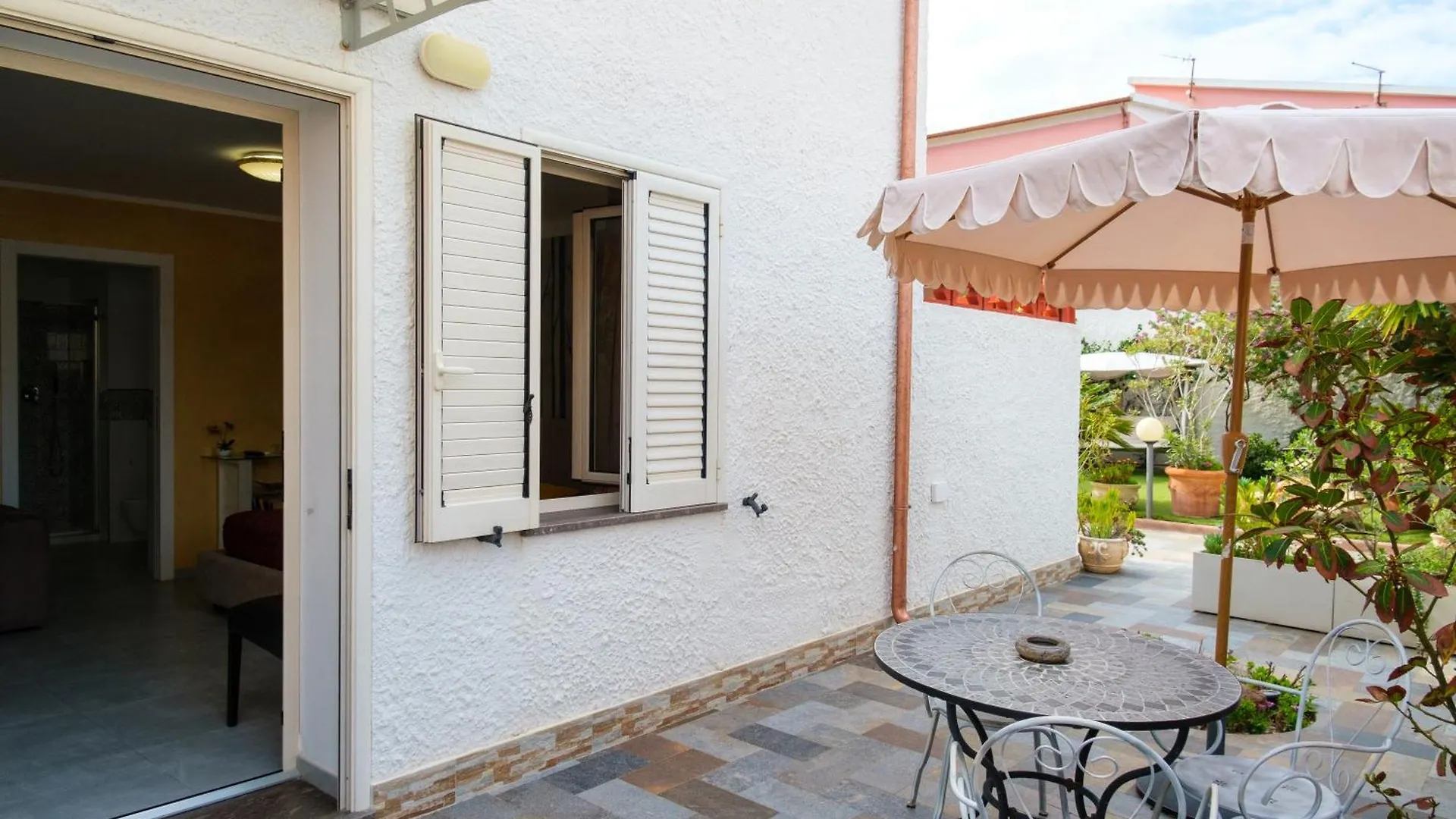 Villa Piana Castelsardo Bed & Breakfast