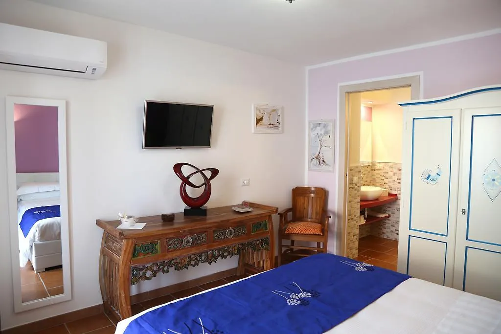 Villa Piana Castelsardo Bed & Breakfast
