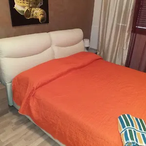 Bed&fly Near Airport Fontanarossa Bagno Privato In , Katania Włochy